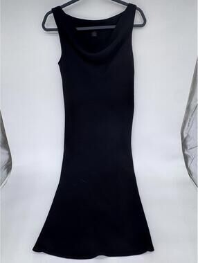 The Limited dress womens size 8 sleeveless solid black knee length